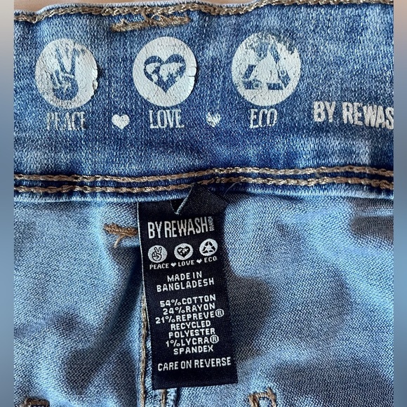 Rewash Denim Cropped Wide Leg Pants - Picture 3 of 7